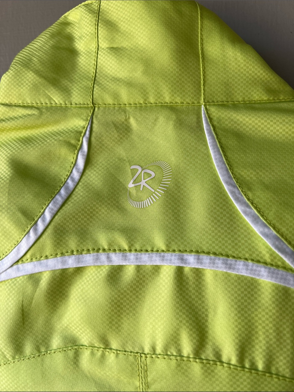 Zero Restriction Women's Neon Yellow Performance Golf Vest - Picture 7 of 7